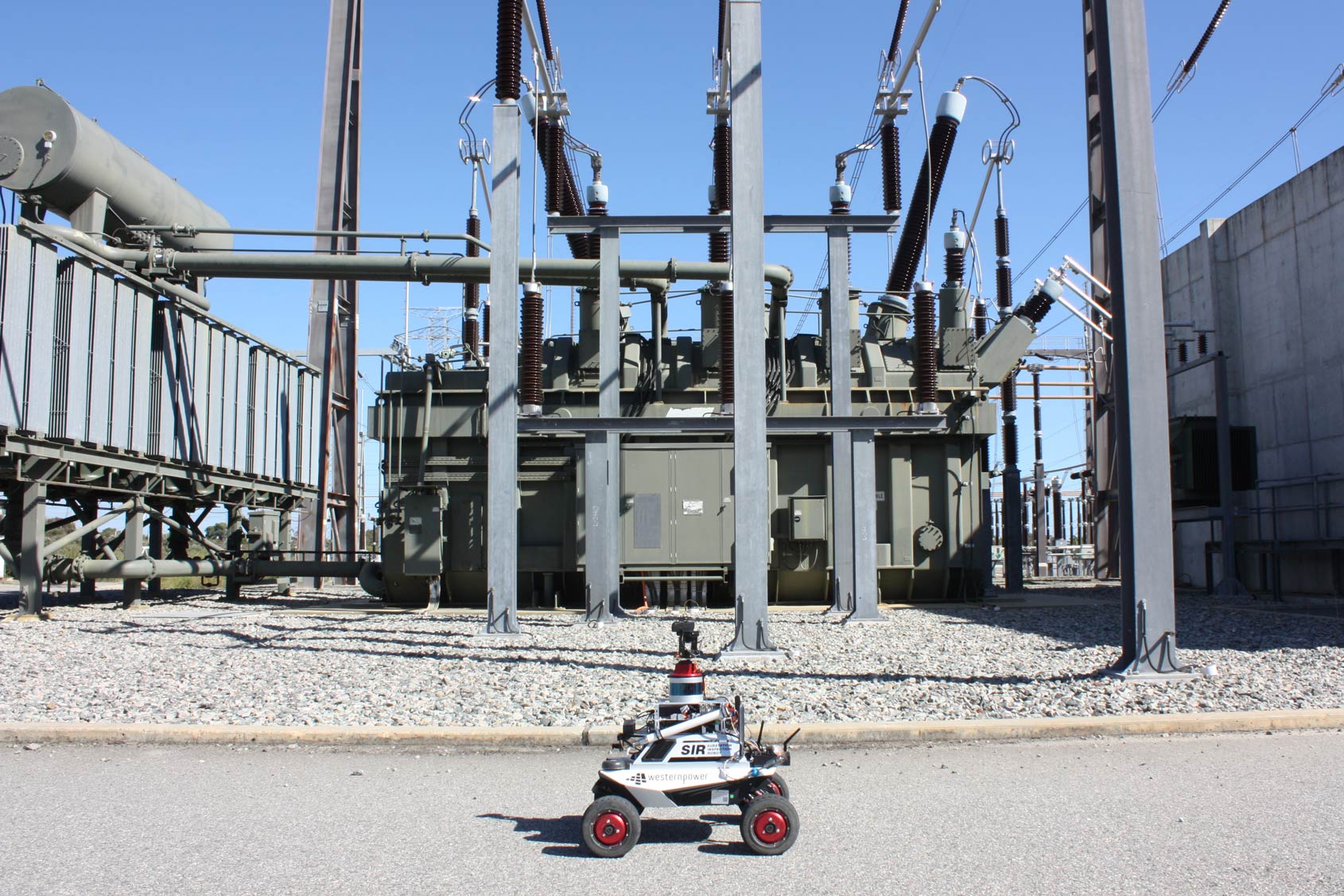 substation-inspection-robot-2